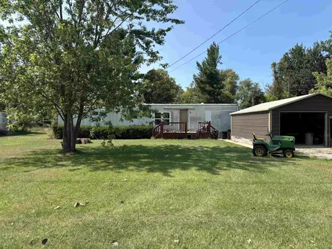 11580 S Grant, Clare, MI 48617
