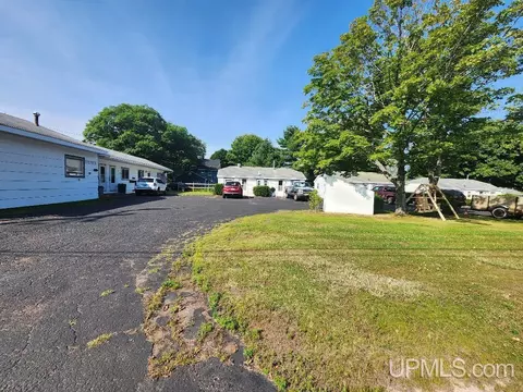 55821 Lake Linden, Calumet, MI 49913