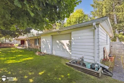 3092 Covert, Flint, MI 48506 photo 35