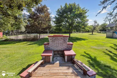 3092 Covert, Flint, MI 48506 photo 30