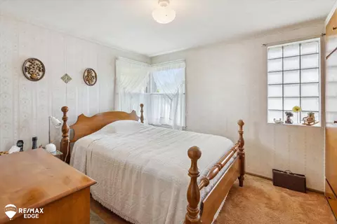 3092 Covert, Flint, MI 48506 photo 16