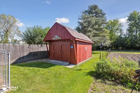 3092 Covert, Flint, MI 48506 photo 37