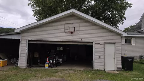 Other - 210 N 17th, Gladstone, MI 49837 photo 4 of 20