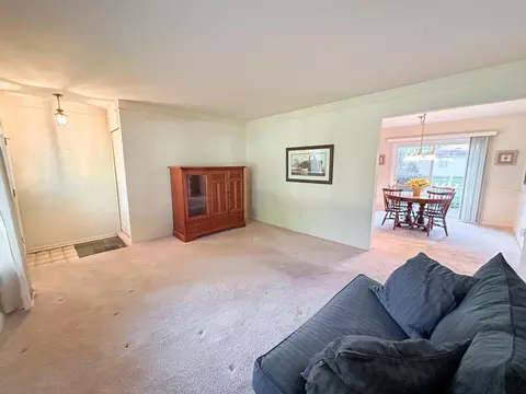 1409 W Judd, Flint, MI 48507 photo 4
