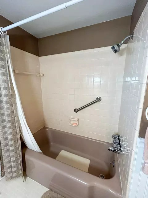 1409 W Judd, Flint, MI 48507 photo 14