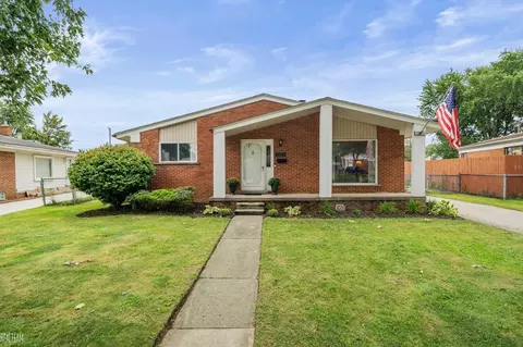 5329 Earl, Warren, MI 48088