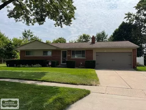 41960 Stanberry, Sterling Heights, MI 48313