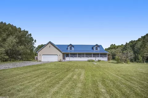5088 Booth, East China, MI 48054