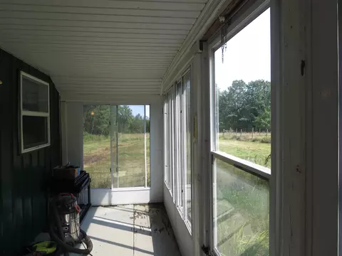 Exterior - 3311 N Hoover, Gladwin, MI 48624 photo 24 of 33