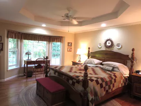 Bedroom - 3311 N Hoover, Gladwin, MI 48624 photo 1 of 6