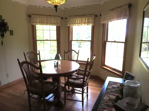 Dining - 3311 N Hoover, Gladwin, MI 48624 photo 3 of 6