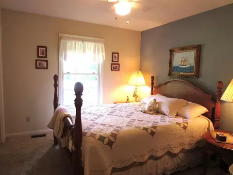 Bedroom - 3311 N Hoover, Gladwin, MI 48624 photo 3 of 6
