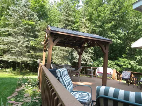 Exterior - 3311 N Hoover, Gladwin, MI 48624 photo 21 of 33