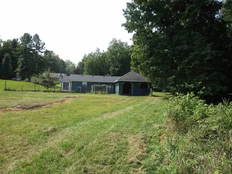 Exterior - 3311 N Hoover, Gladwin, MI 48624 photo 25 of 33