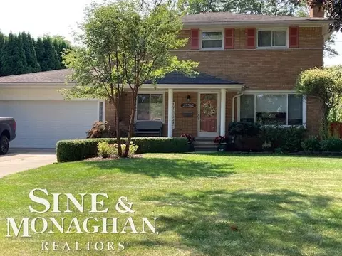 23342 Robert John, Saint Clair Shores, MI 48080