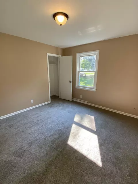 Bedroom - 327 Orchard, Perry, MI 48872 photo 4 of 4