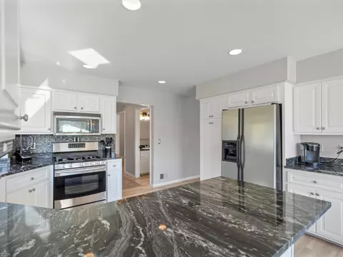 54312 Nicholas, Macomb, MI 48042 photo 25