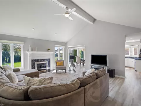 54312 Nicholas, Macomb, MI 48042 photo 16