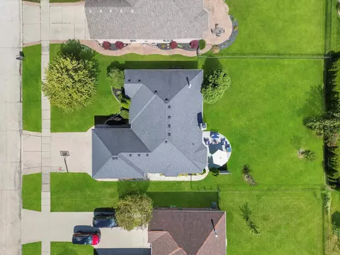 54312 Nicholas, Macomb, MI 48042 photo 8