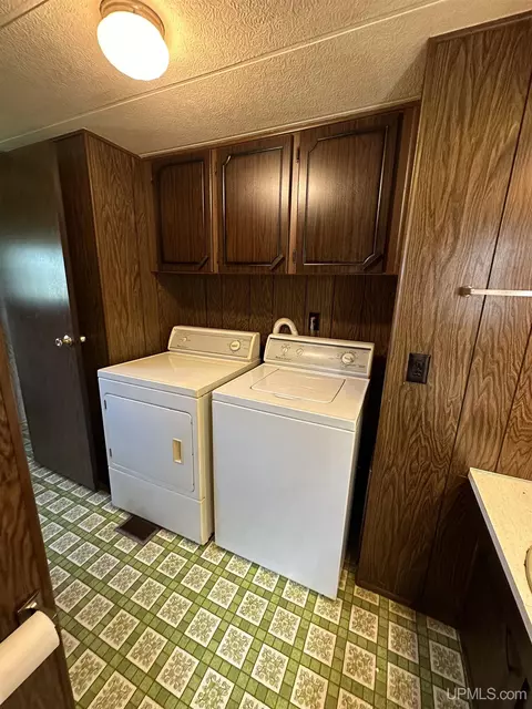 3958 County 416 20th, Gladstone, MI 49837 photo 16