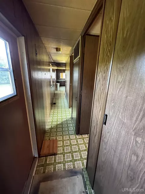 3958 County 416 20th, Gladstone, MI 49837 photo 17