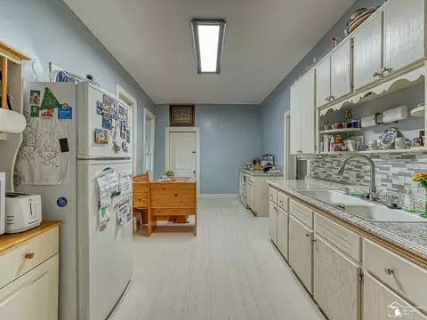 573 Main, Dundee, MI 48131 photo 19