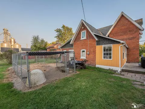 573 Main, Dundee, MI 48131 photo 29