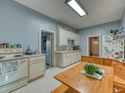 573 Main, Dundee, MI 48131 photo 16