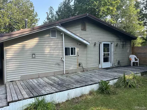 4519 St Nicholas Rd, Rock, MI 49880
