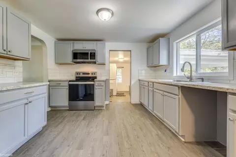 165 Austin, Sandusky, MI 48471 photo 17