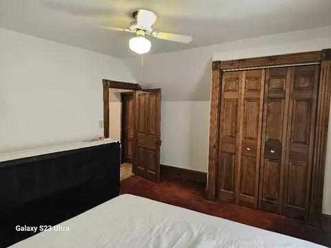 Bedroom - 441 W Beech, Gladwin, MI 48624 photo 4 of 11