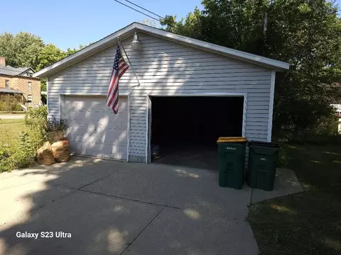 Other - 441 W Beech, Gladwin, MI 48624 photo 9 of 17
