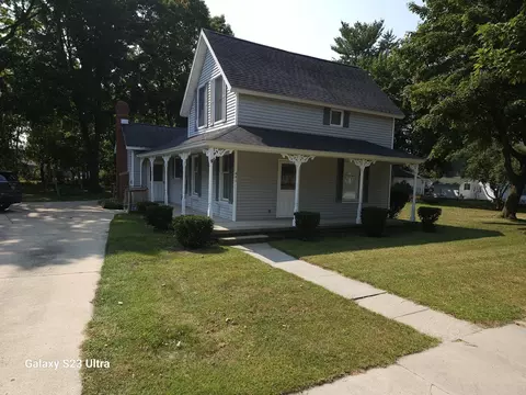Other - 441 W Beech, Gladwin, MI 48624 photo 1 of 17