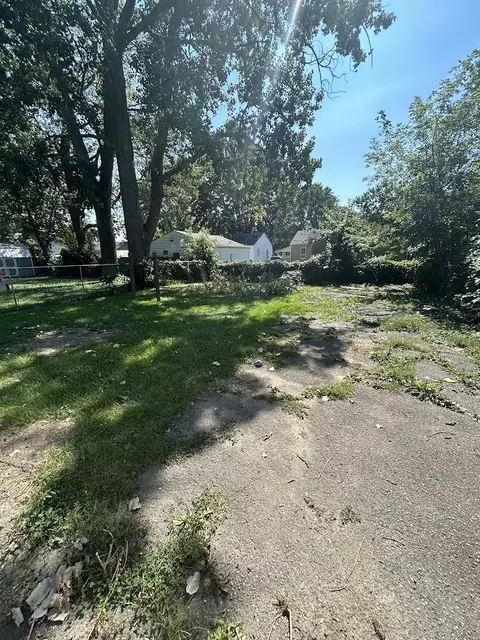 Exterior - 1374 Webber, Burton, MI 48529 photo 3 of 3
