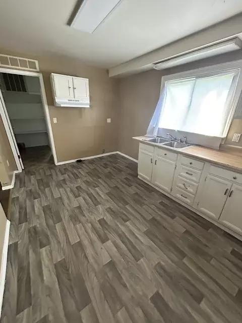 Kitchen - 1374 Webber, Burton, MI 48529 photo 2 of 2