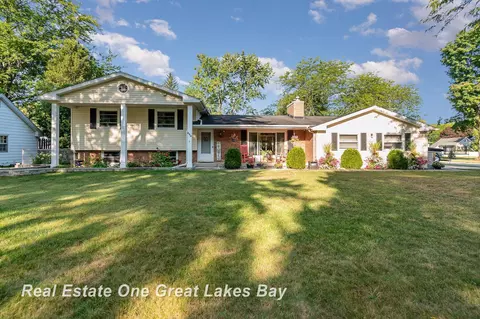600 Somerset, Saginaw, MI 48638