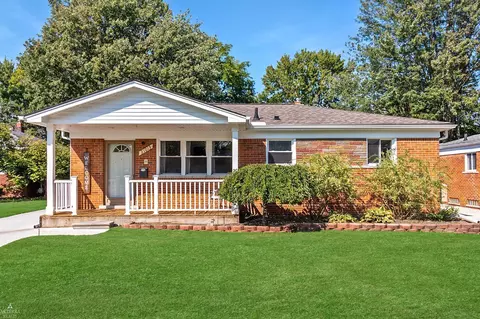 21013 Saint Gertrude, Saint Clair Shores, MI 48081