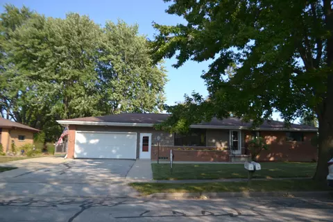 118 W Whittemore, Auburn, MI 48611