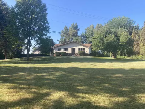 Exterior - 3811 Buzzell, Gladwin, MI 48624 photo 2 of 35