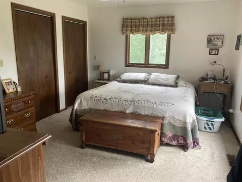 Bedroom - 3811 Buzzell, Gladwin, MI 48624 photo 1 of 4