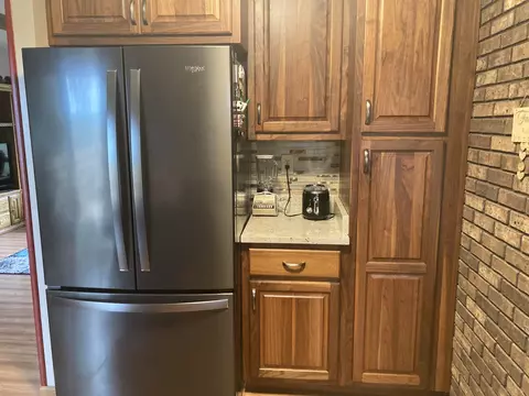 Kitchen - 3811 Buzzell, Gladwin, MI 48624 photo 5 of 12