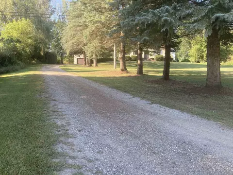 Exterior - 3811 Buzzell, Gladwin, MI 48624 photo 4 of 35