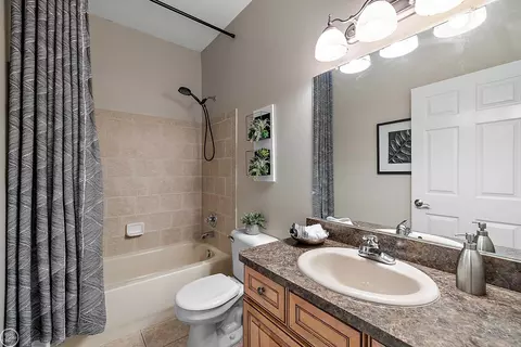 23615 Foxboro, Macomb, MI 48042 photo 17