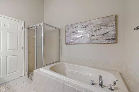 23615 Foxboro, Macomb, MI 48042 photo 22