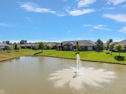 23615 Foxboro, Macomb, MI 48042 photo 38