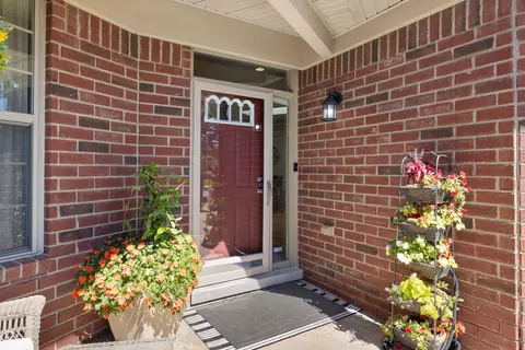 23615 Foxboro, Macomb, MI 48042 photo 3