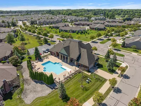 23615 Foxboro, Macomb, MI 48042 photo 41