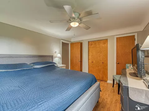 Bedroom - 4060 Bluebush Rd, Monroe, MI 48162 photo 2 of 5