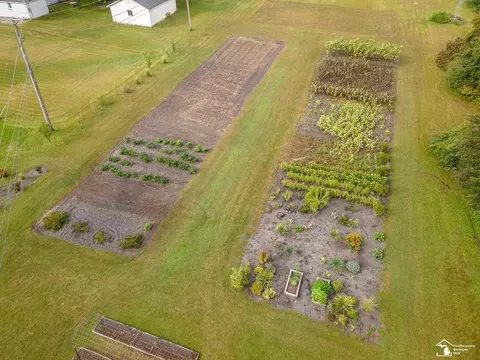 View/Area - 4060 Bluebush Rd, Monroe, MI 48162 photo 9 of 10