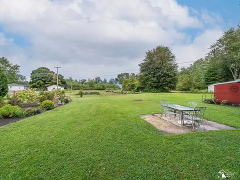 Exterior - 4060 Bluebush Rd, Monroe, MI 48162 photo 8 of 13